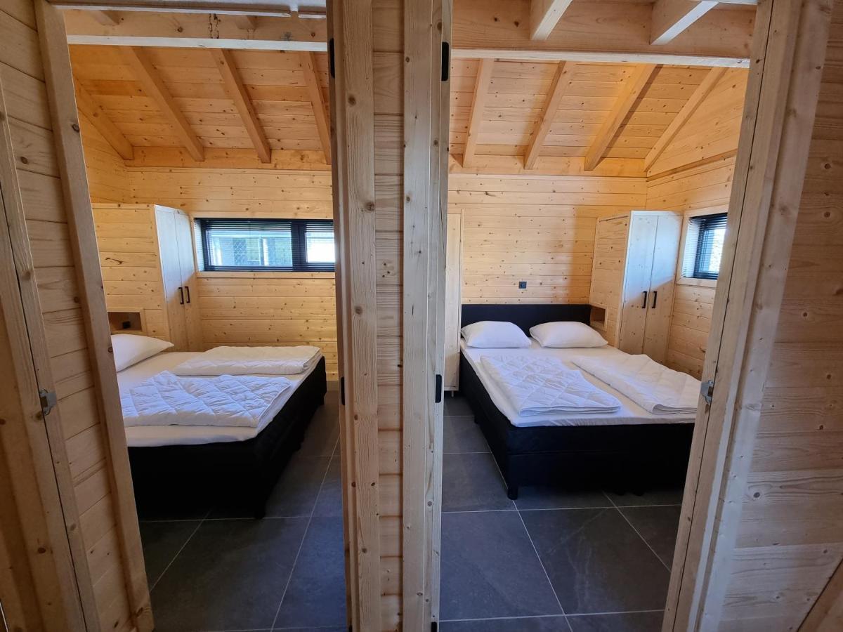 Chalet met Sauna en Airconditioning Sint Annaland Exterior foto
