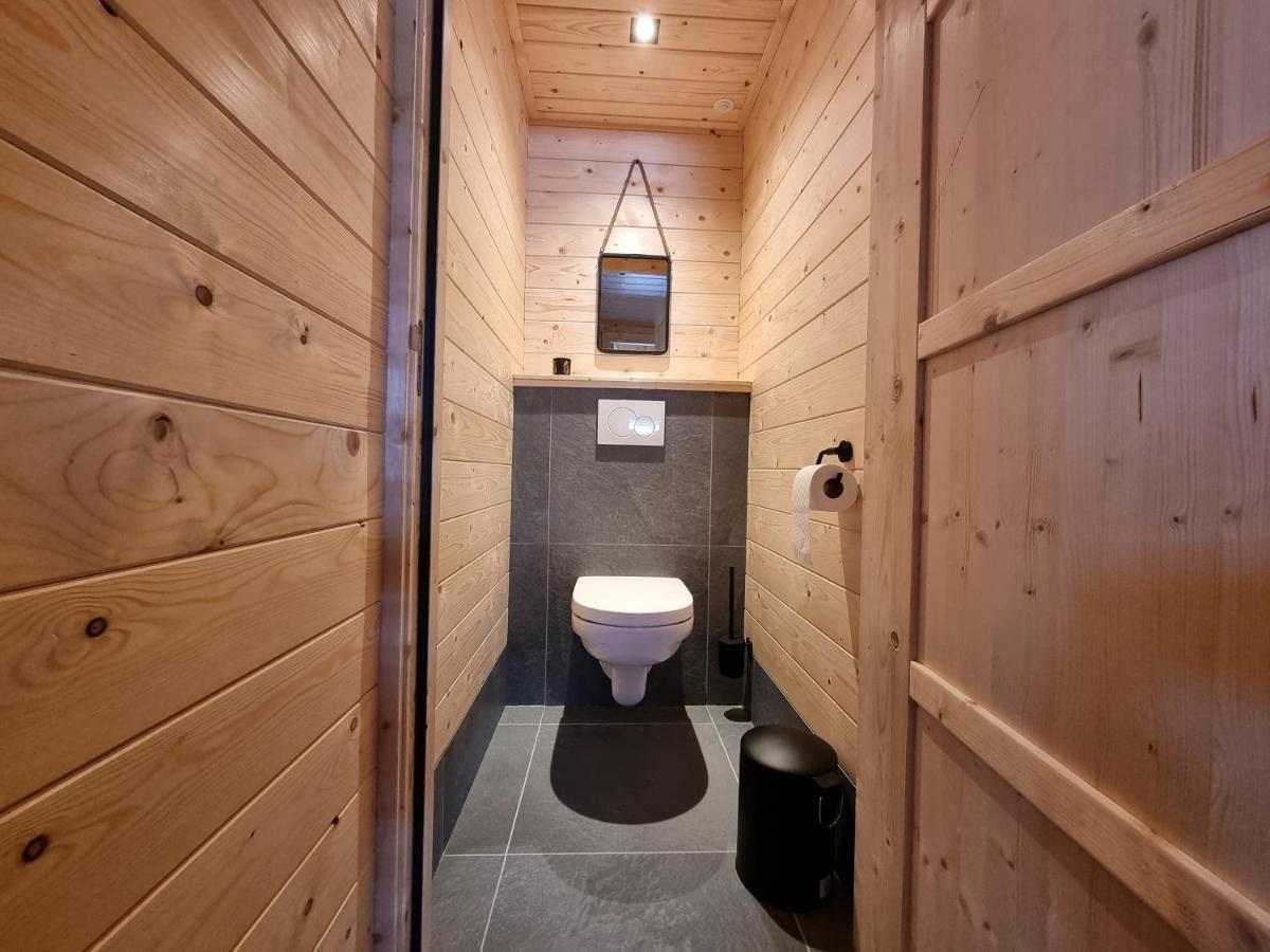 Chalet met Sauna en Airconditioning Sint Annaland Exterior foto